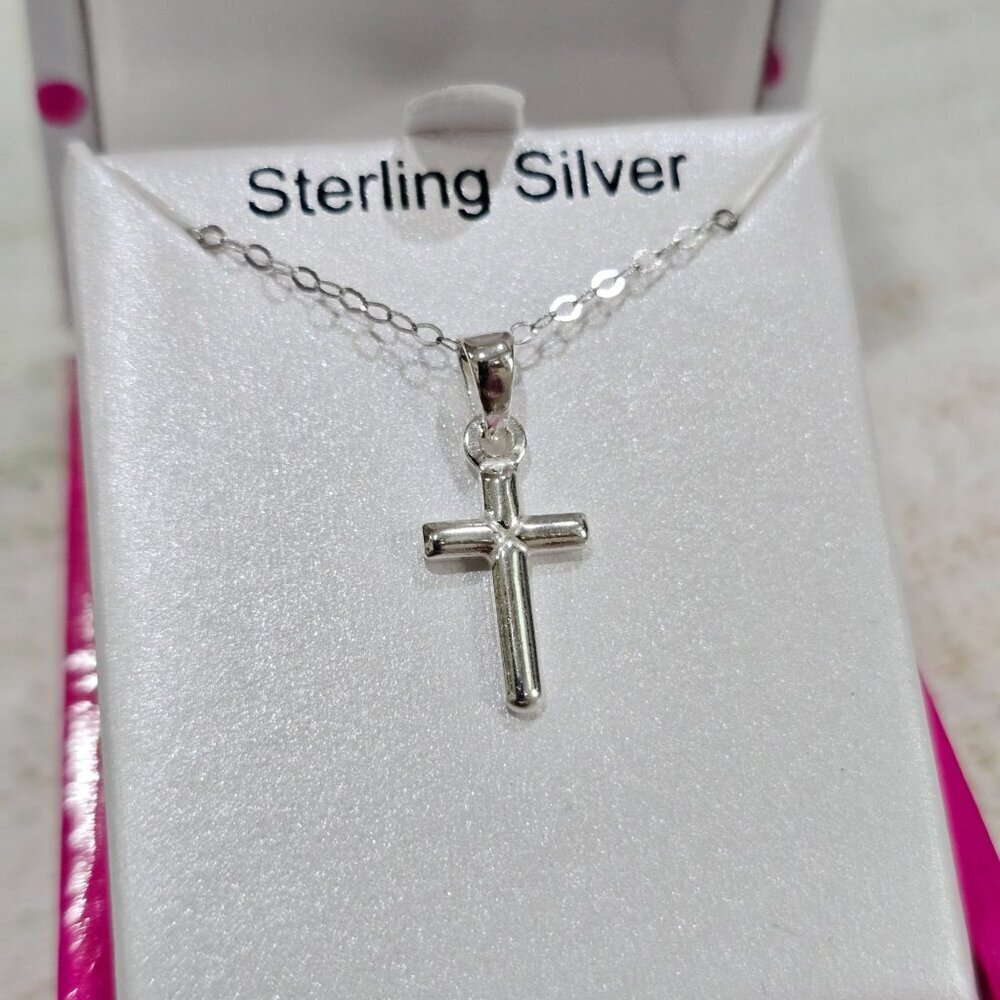 Sterling Silver ✦ Cross Pendant Necklace ✦ Dainty Chain Minimalist Gift Box NWT